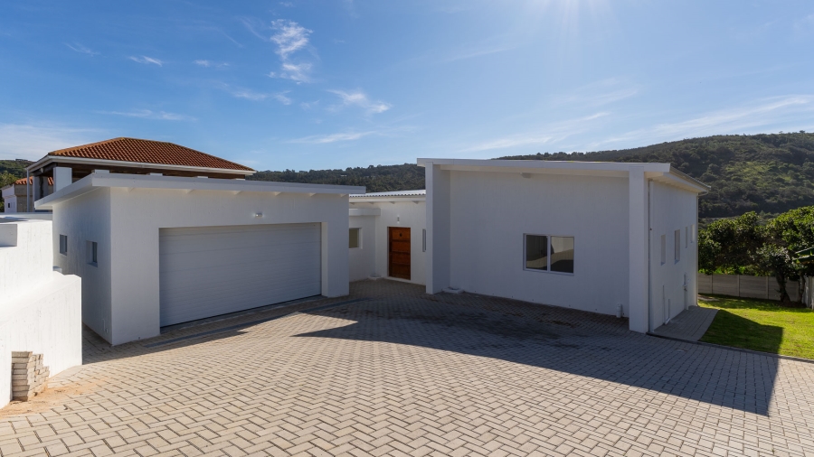 3 Bedroom Property for Sale in Hersham Western Cape